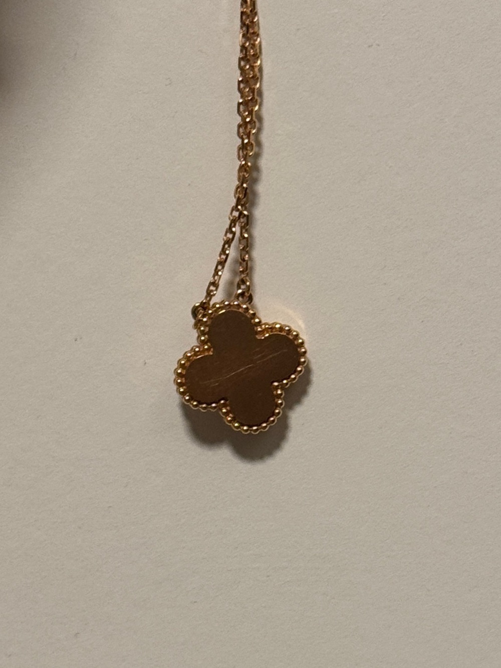 Van Cleef VCA necklace 2012 Christmas edition mother of pearl with diamond - Picture 2 of 2